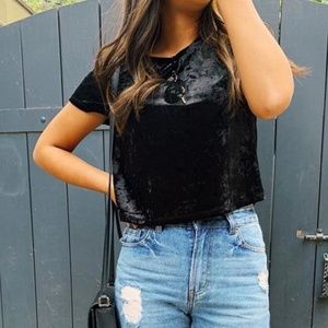Velvet black crop top (Black) On sale!🚨